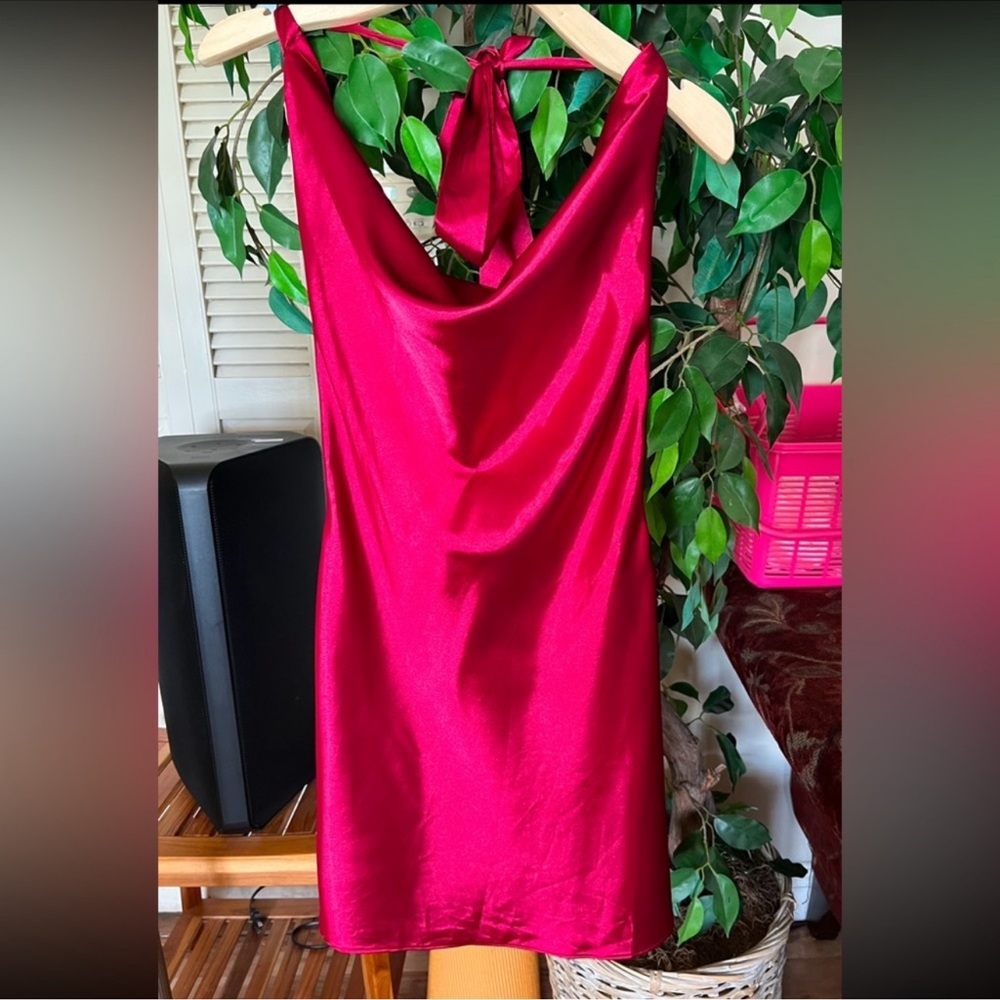 Red Halter Backless Cocktail Dress